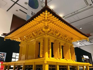 中尊寺金色堂2.jpg